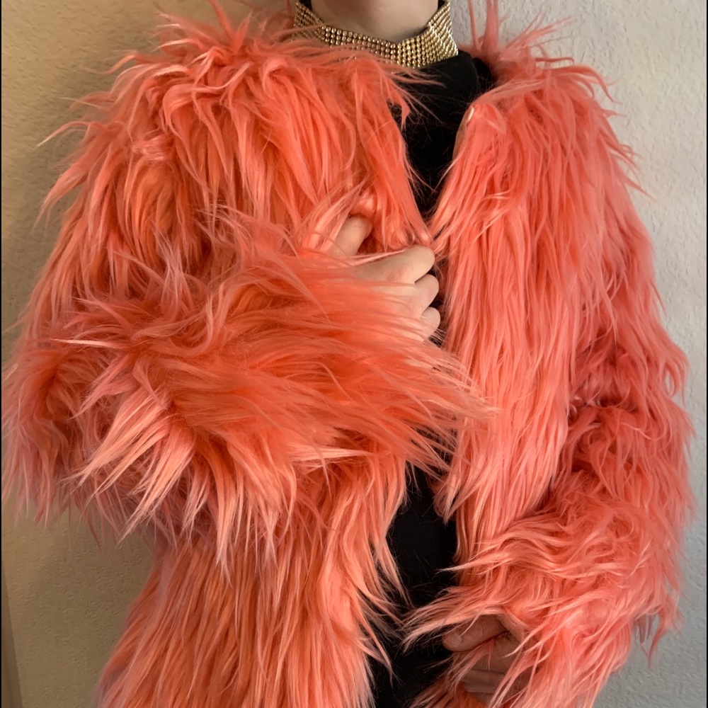 Hot pink faux fur jacket small